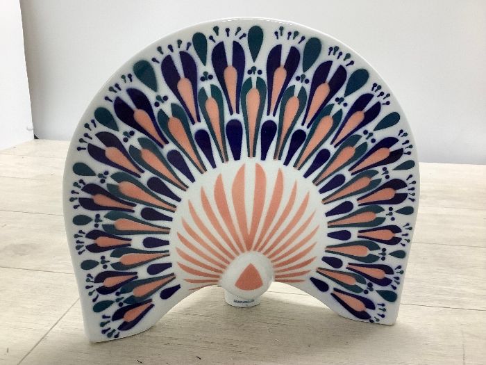 A9 サルガデロス陶器製 孔雀 置物オブジェ 美術 アンティーク オブジェ