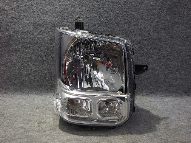 エブリイ 右ヘッドライト ハロゲン DA17V LE14C6327 35120-64P01