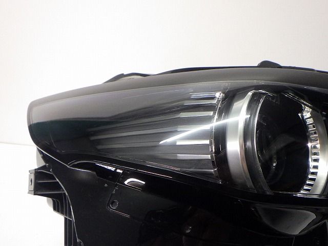 CX-30 右ヘッドライト LED DM8P DMEP W5546 6 D41V-51-030