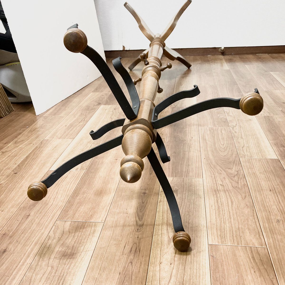 karimoku カリモク家具 コロニアル コートハンガー ブラウン ポール