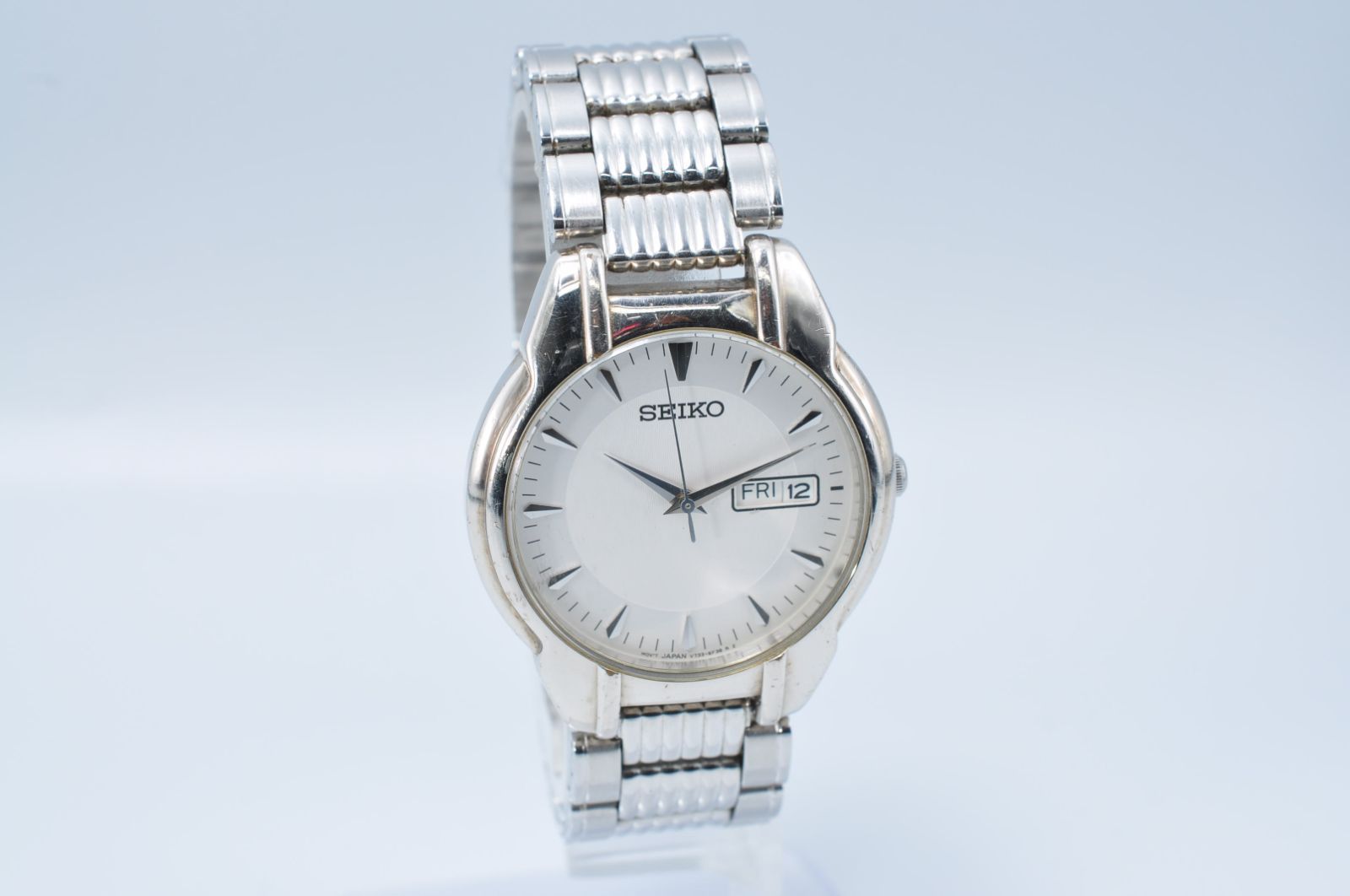 SEIKO セイコー V133-6080 ソーラー Watch 腕時計 DayDate デイデイト