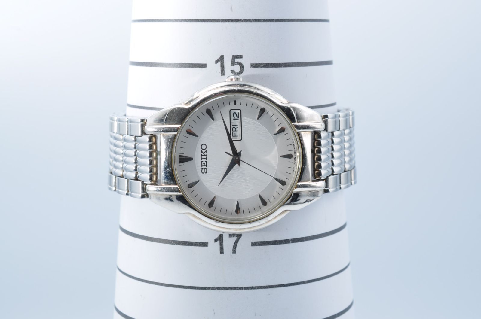 SEIKO セイコー V133-6080 ソーラー Watch 腕時計 DayDate デイデイト