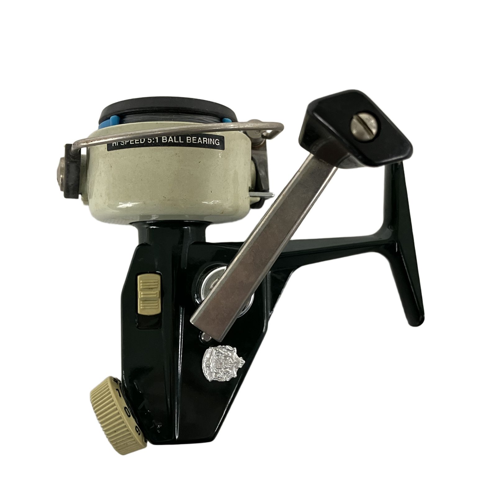 スピニングリール