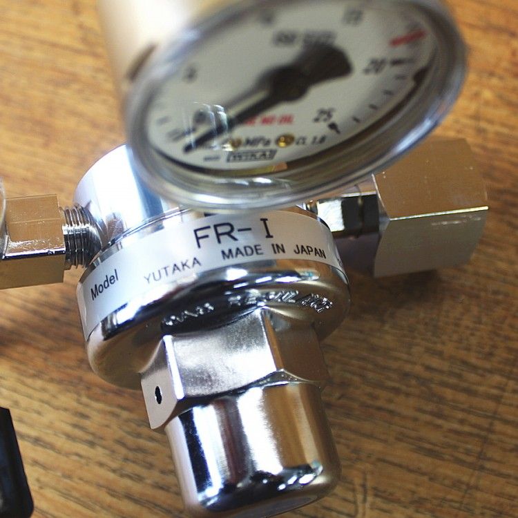 レギュレーター