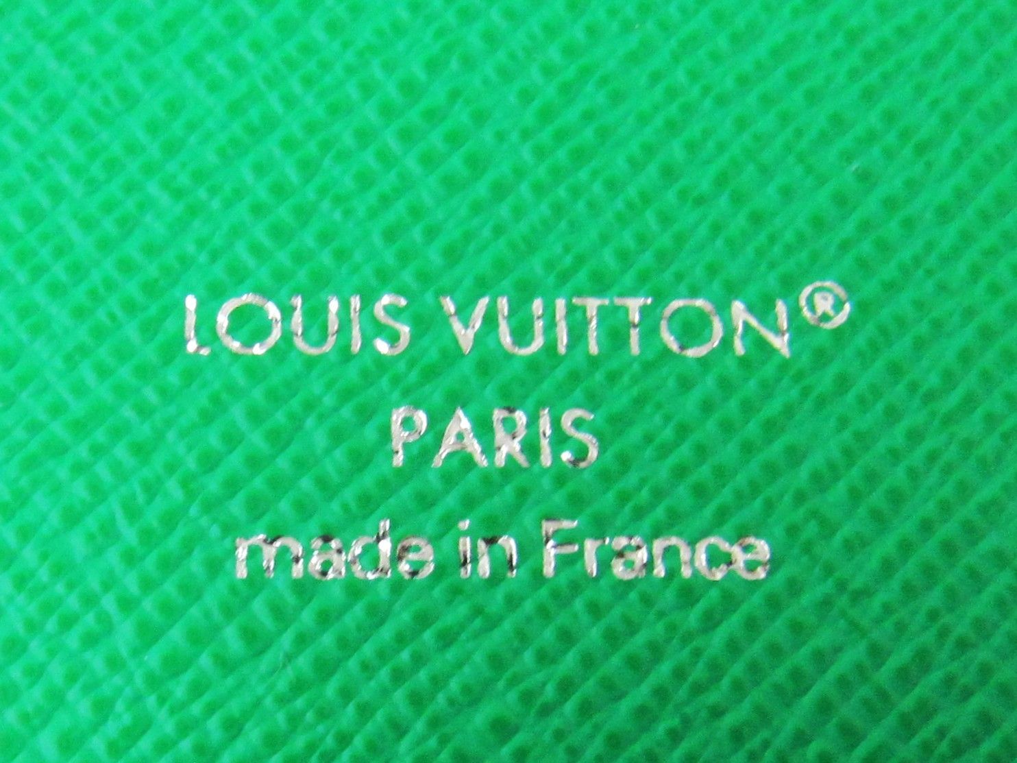 新品未使用】Louis Vuitton ルイ・ヴィトン パスポートケース M14875