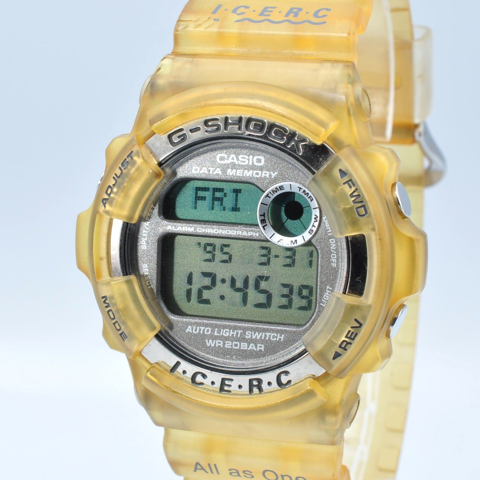 ジーショック G-SHOCK DW-9200K CASIO イルクジ 腕時計 【公式通販】