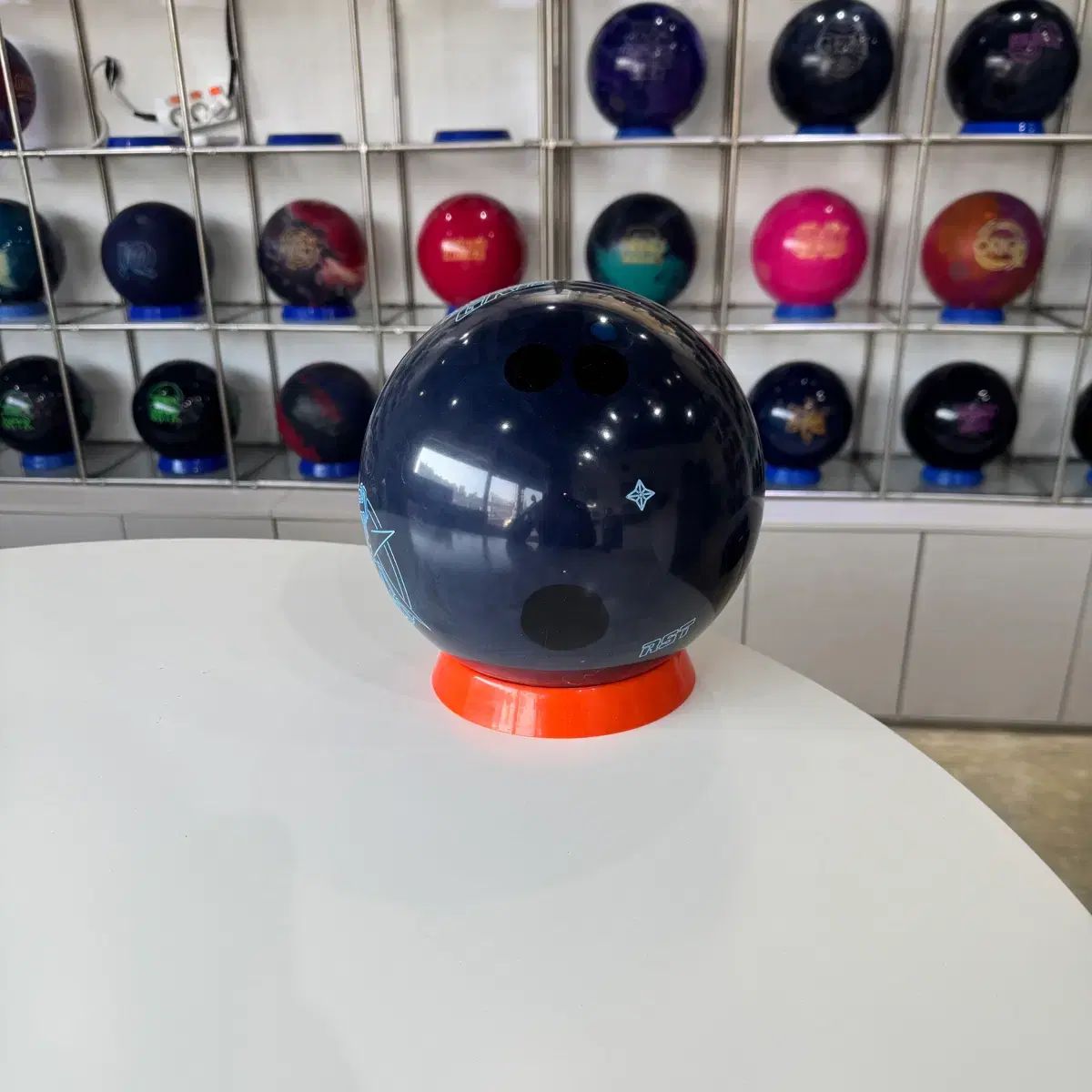RST X4 (中古ボーリングボール)(おまけ付き リースジコウカノウ