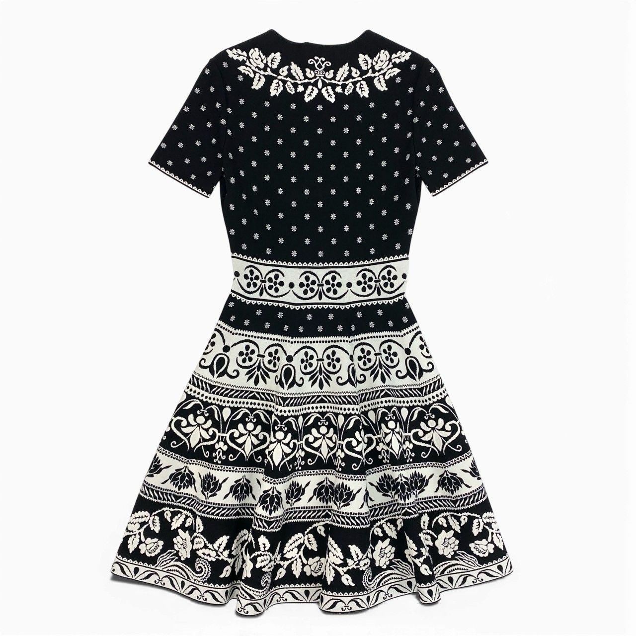 アレキサンダー・マックイーン 白黒ミニワンピース 64a23 《美品》 ALEXANDER McQeen アレキサンダーマックイーン 半袖