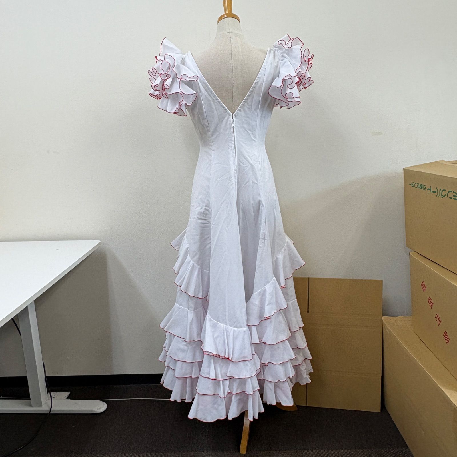 アトリエ貴美恵】 フラメンコ衣装 ドレス ワンピース 白 ホワイト 赤