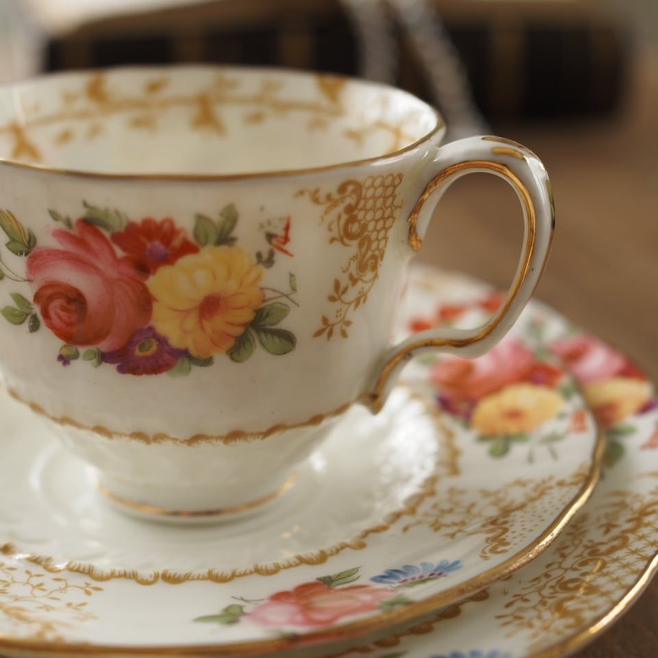 英国アンティーク サミュエルラドフォード 1900年 トリオ カップ