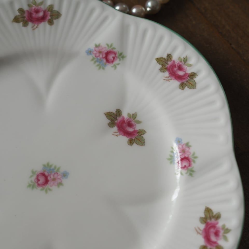 カップ＆ソーサー