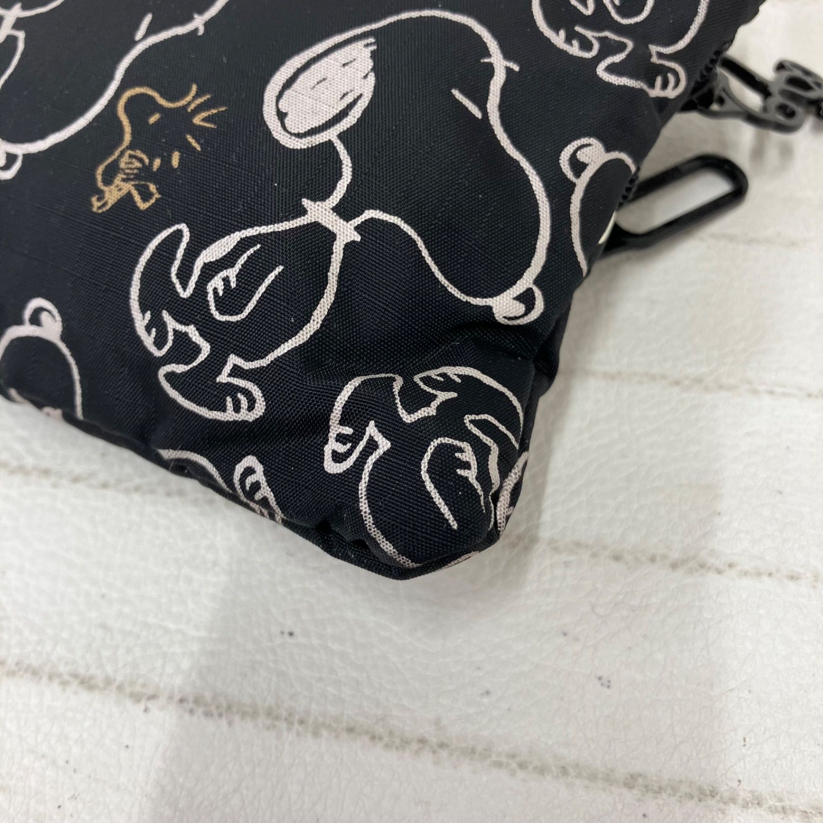 8604 LeSportsac レスポートサック ポーチ 小物入れ コスメケース 3ZIP 