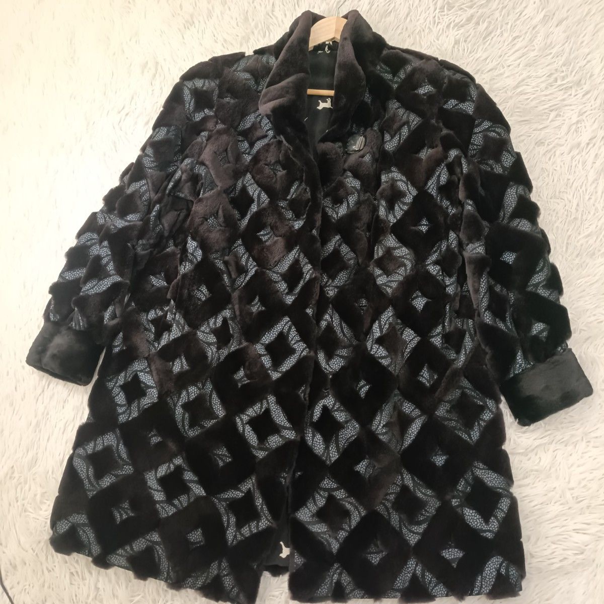 総丈81㎝ サガミンク シェアード ミンク ブラック ファーコート XL相当 SAGA MINK サガミンク シェアードミンク ファーコート F ミドル丈 茶