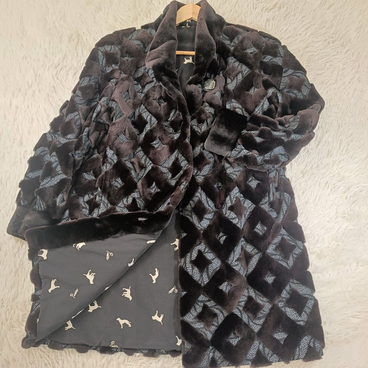 サガミンク シェアードミンク ファーコート ミンクコート 裏地犬柄