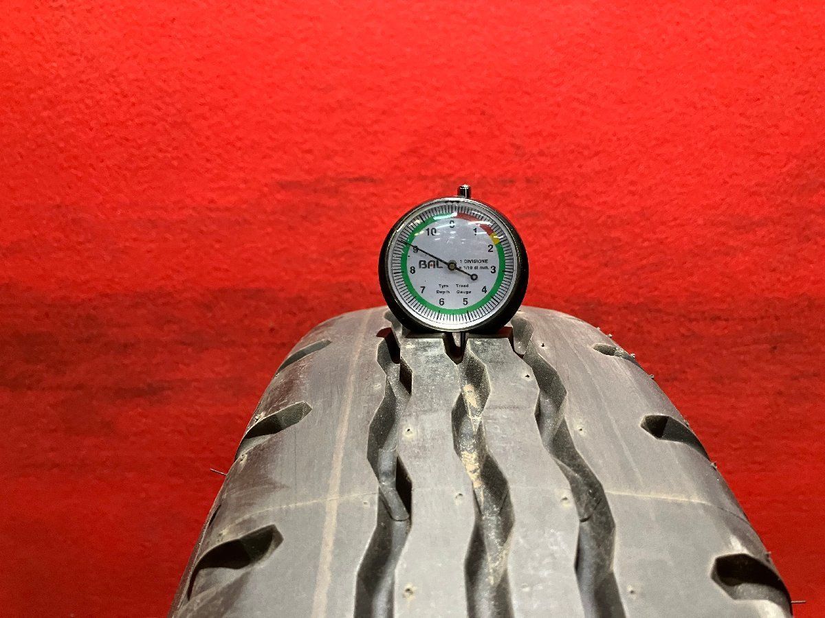 新車外し バリ溝 イボ付き トラックサマータイヤ【195/85R16 114/112L 