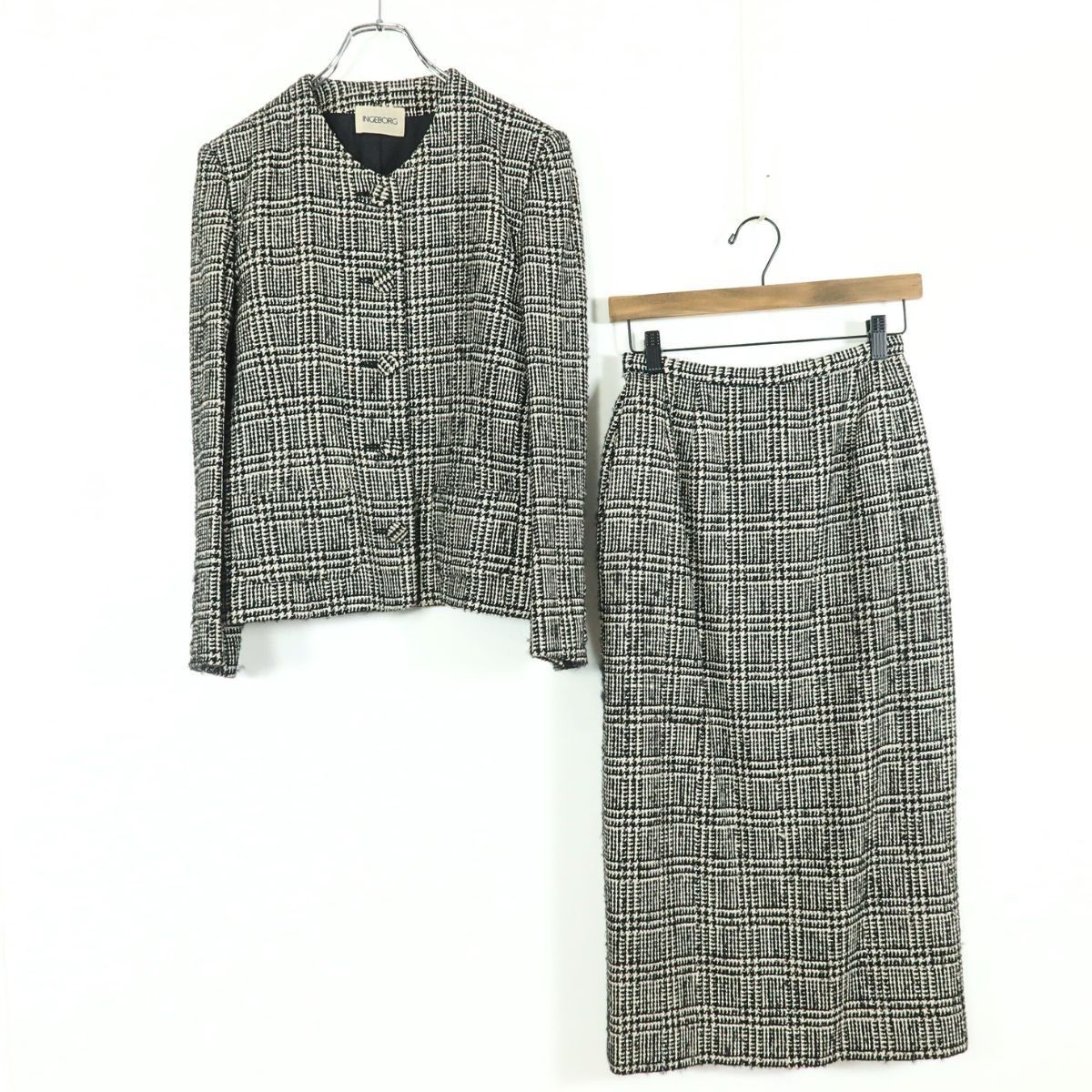 インゲボルグ☆ツイードスーツ ノーカラージャケット&ロングタイト