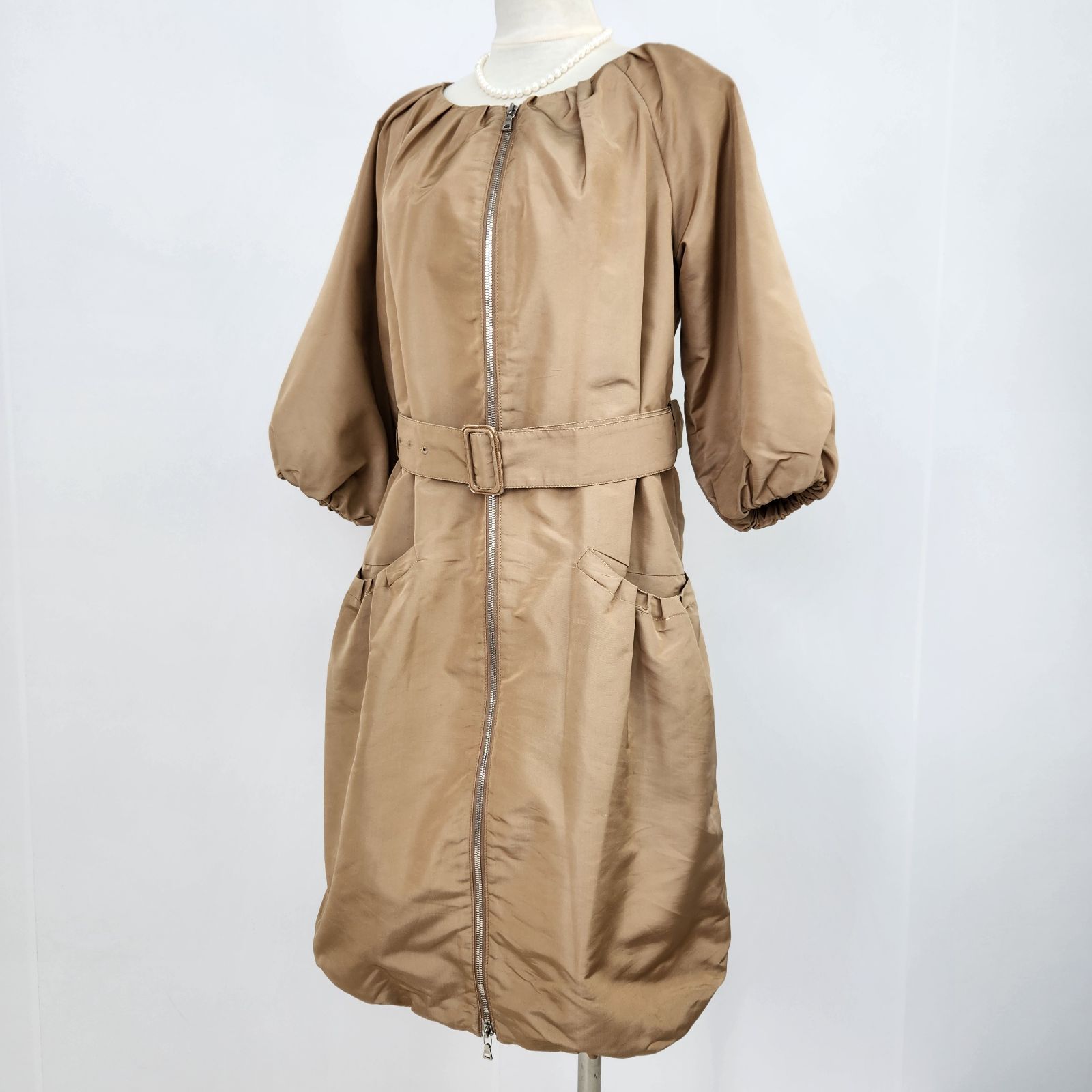 PRADA ナイロンコート プラダ バルーン パフスリーブ ベルト付き  