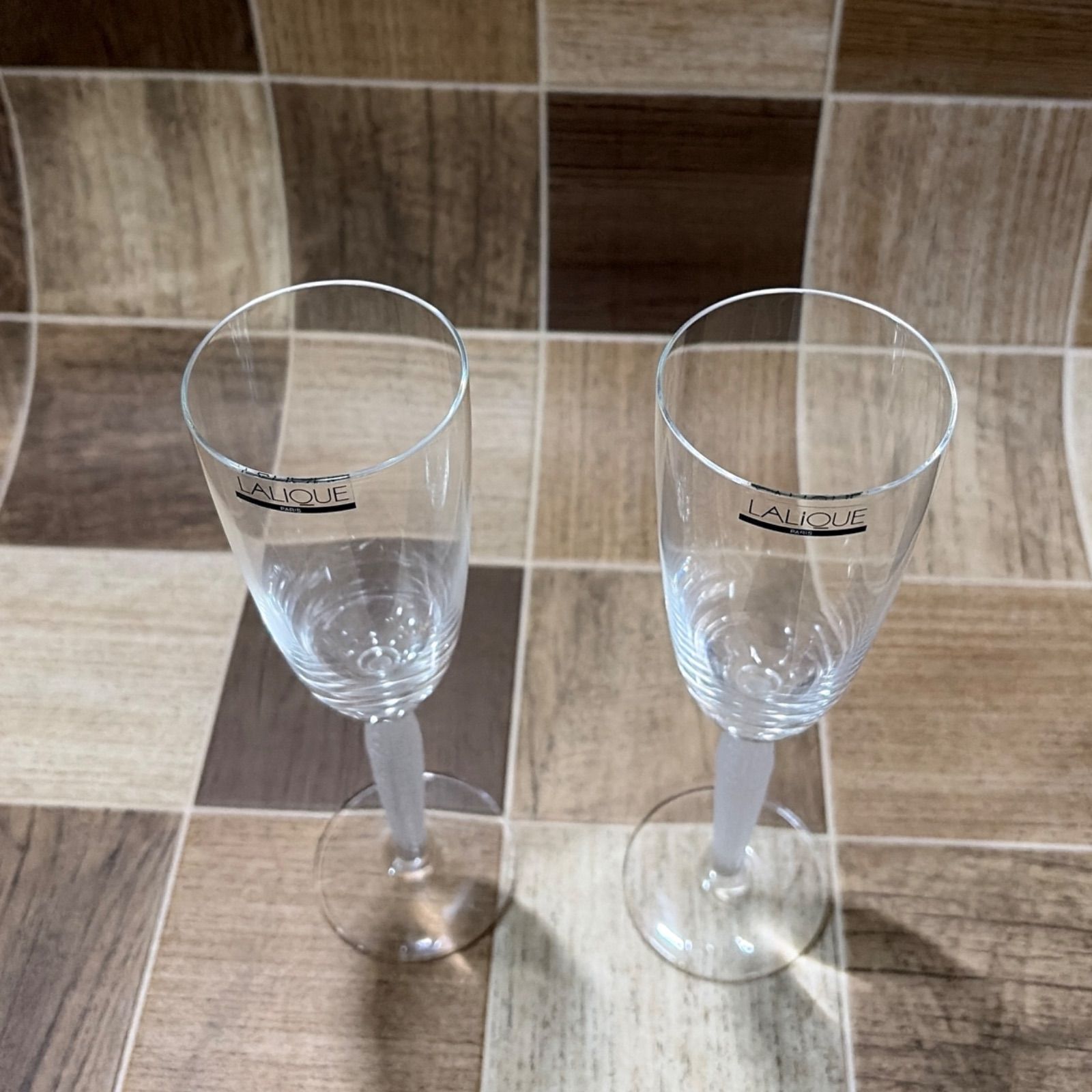 シャンパングラス