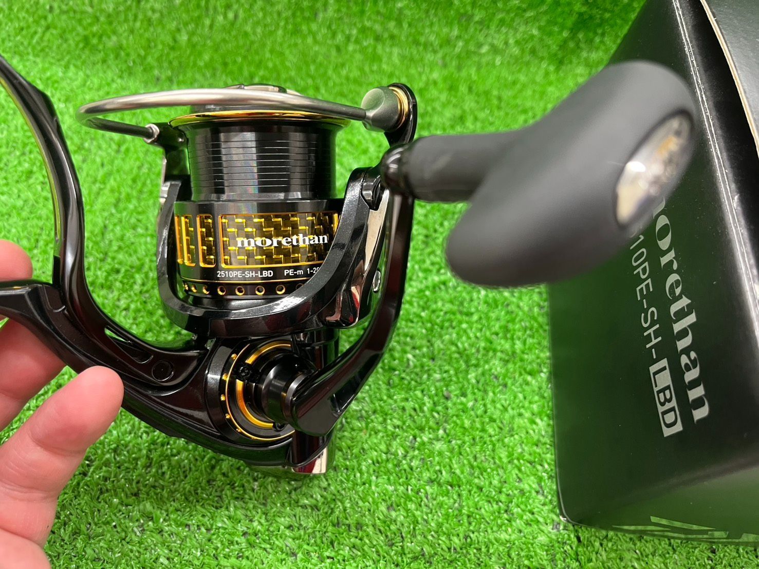 新品未使用]ダイワ・モアザン2510PE-SH-LBD - メルカリ