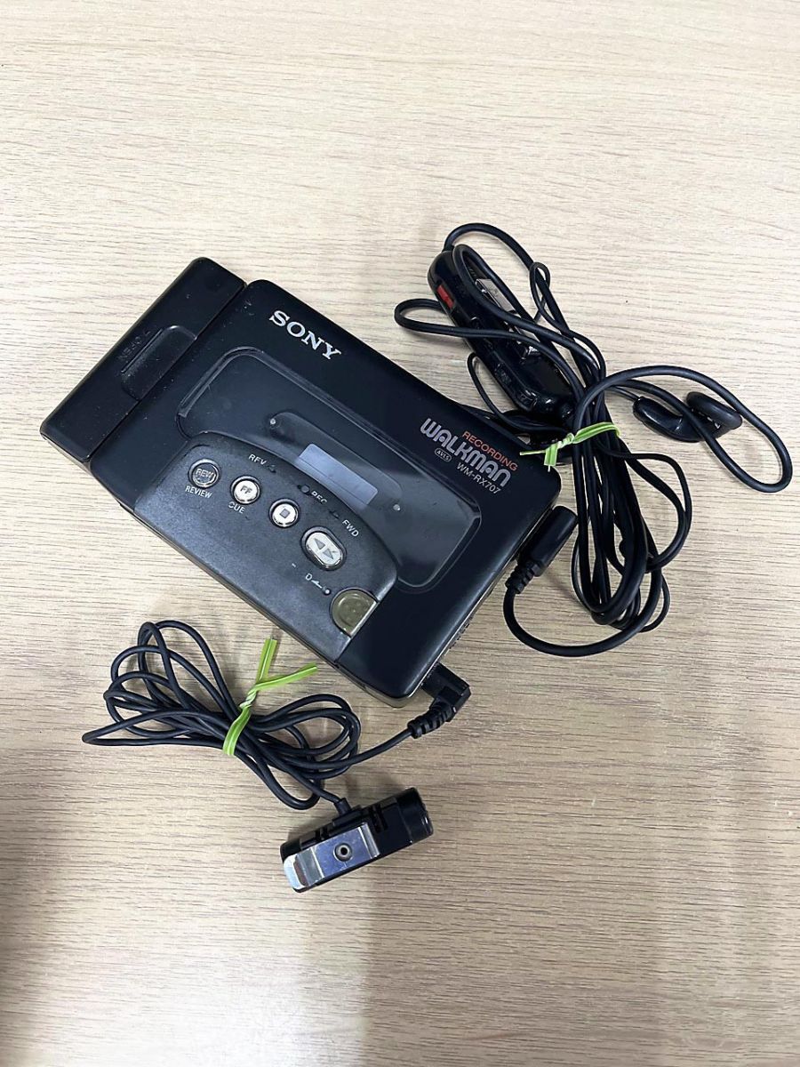 ジャンク品】 SONY ソニー WALKMAN ウォークマン カセットプレーヤー