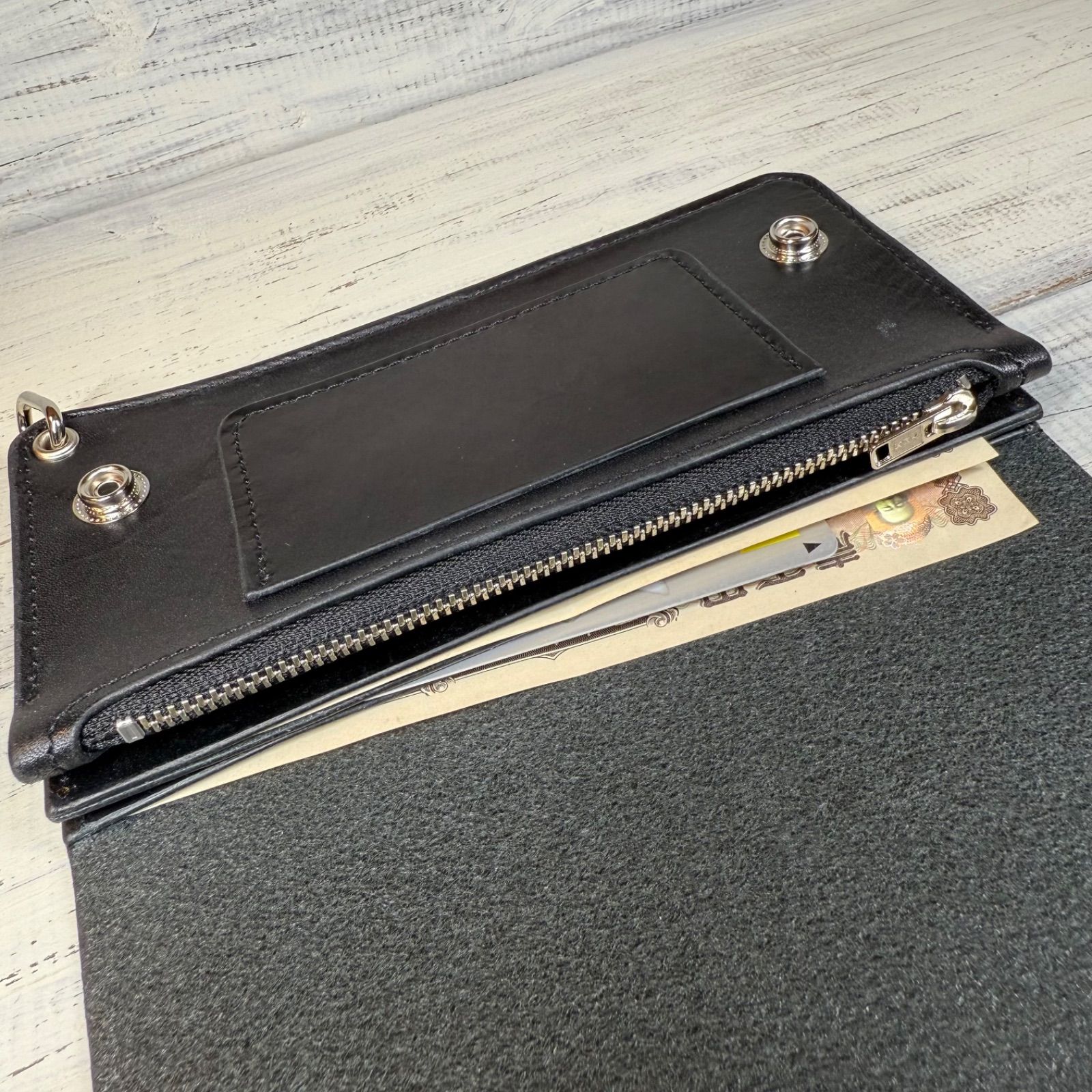 【トラッカーウォレット ロング 3層】 ブラック 茶芯 北米ステア シルバー トラッカーウォレット ロング 3層】 ブラック 北米ステア シルバー YKK