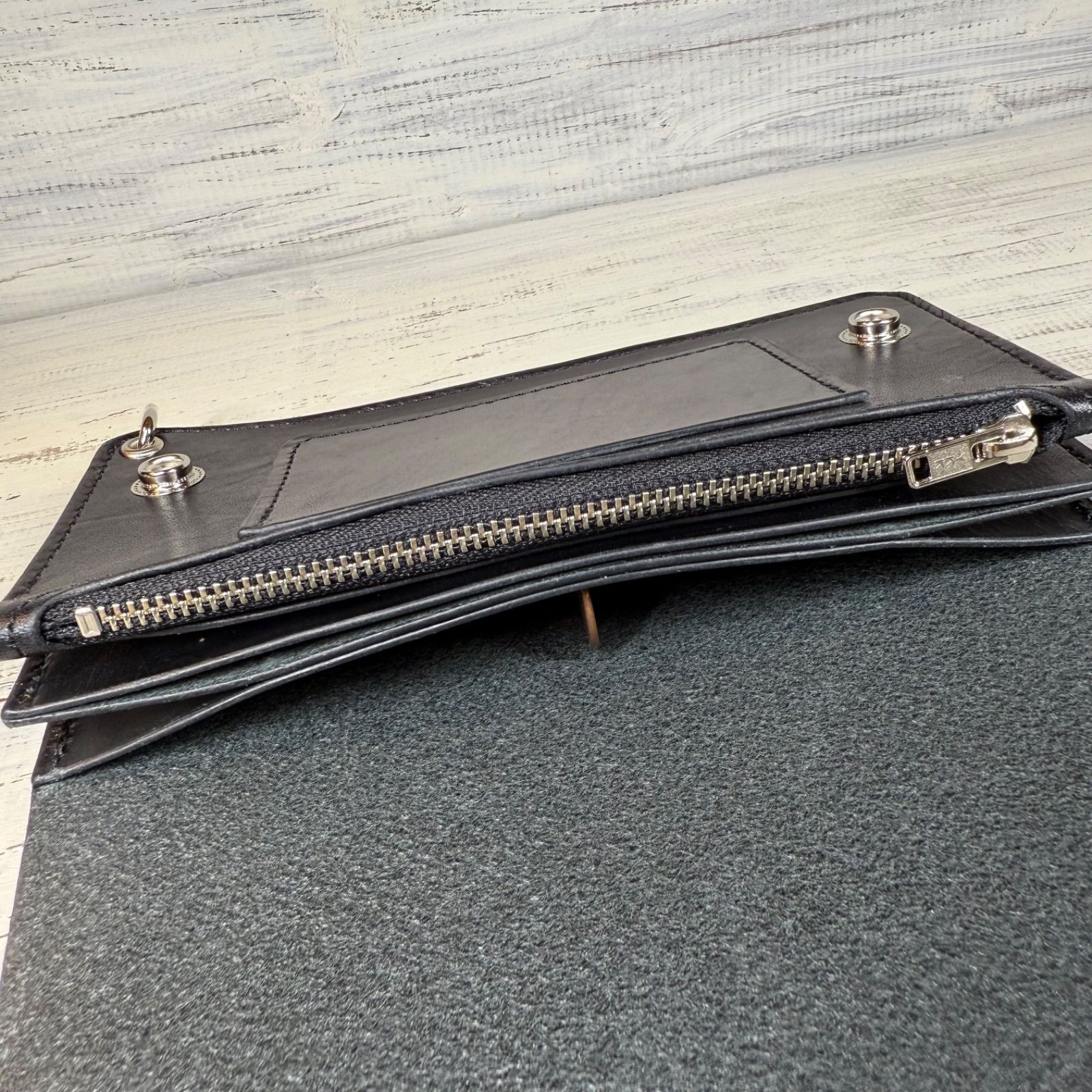 トラッカーウォレット ロング 3層】 ブラック 姫路レザー シルバー YKK