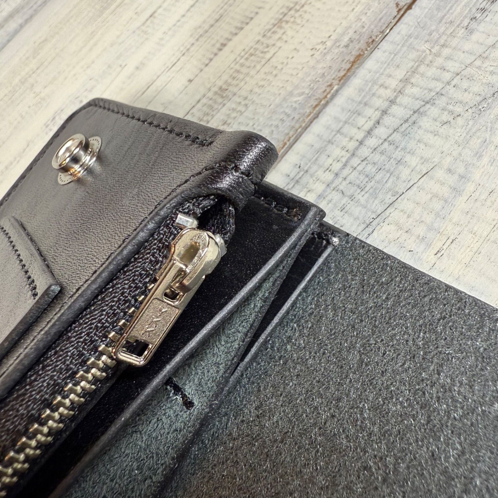 トラッカーウォレット ロング 3層】 ブラック 北米ステア シルバー YKK