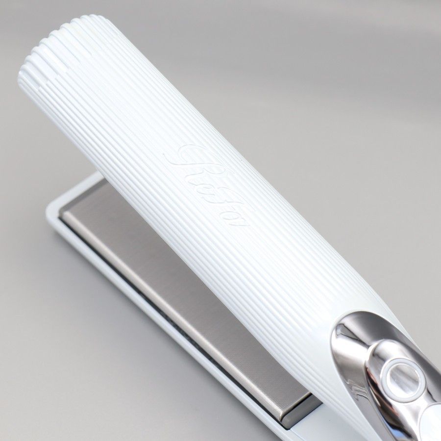 美品】MTG ReFa STRAIGHT IRON PRO RE-AT-02A ホワイト リファ