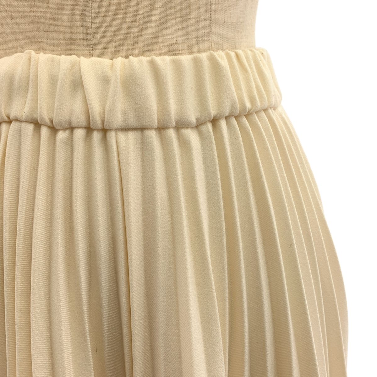 seventen by miho kawahitoプリーツスカートクリーニング済 seventen by miho kawahitoプリーツスカートクリーニング済