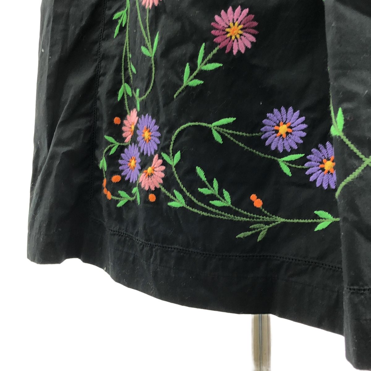 トリココムデギャルソン　中綿入り刺繍スカート tricot COMME des GARCONS / トリココムデギャルソン | 2016AW