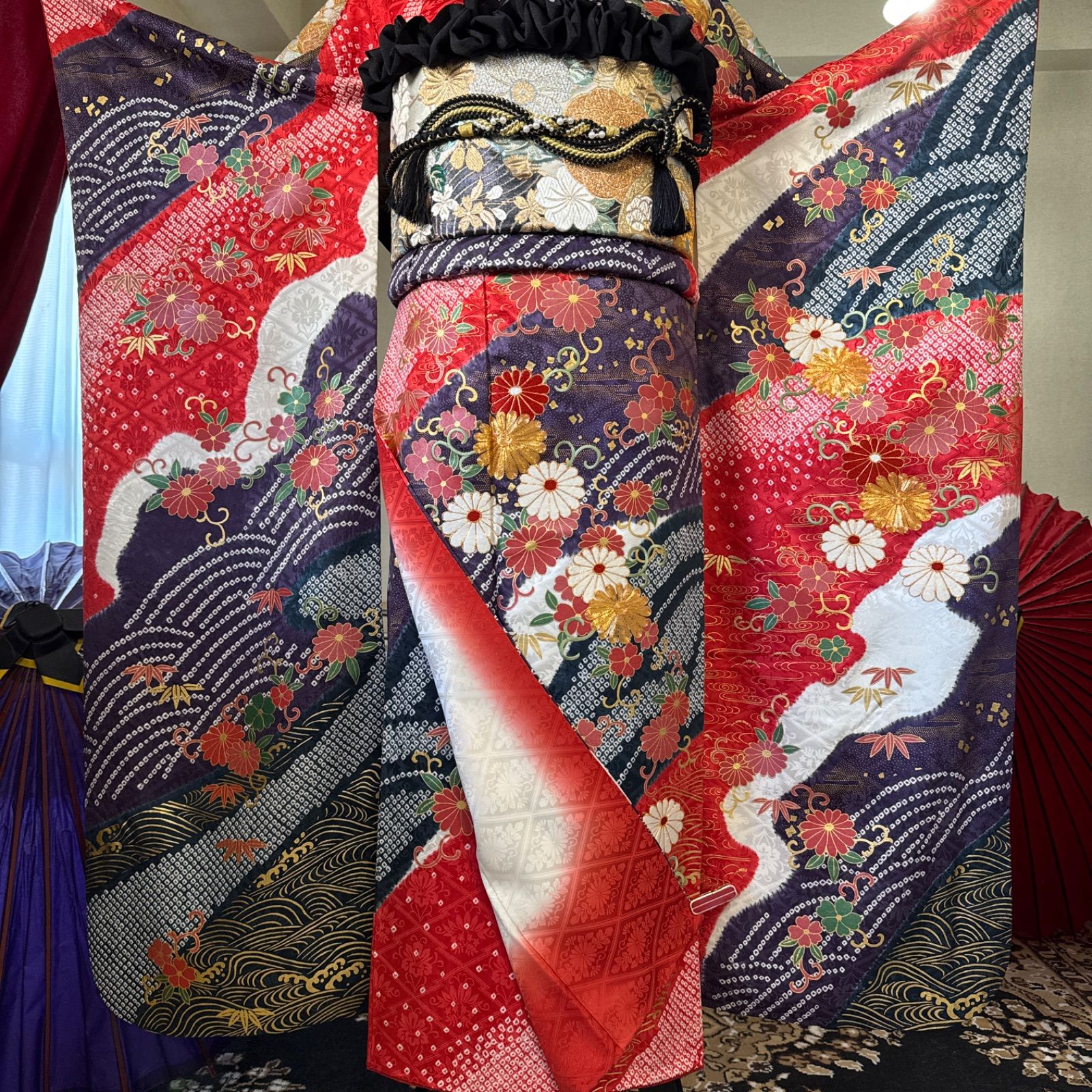 豪華振袖セット(4点)・袋帯・半衿・帯揚げ・古典柄・鹿の子絞り・金駒