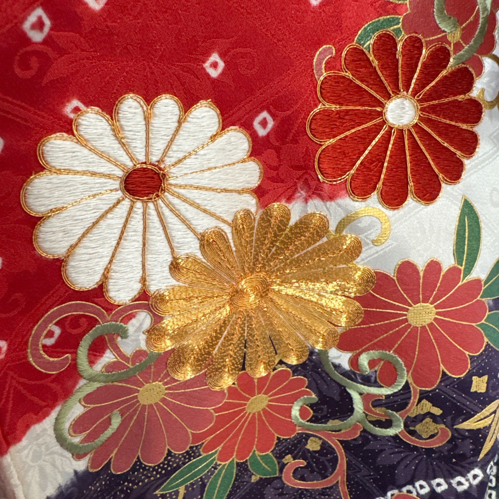 豪華振袖セット(4点)・袋帯・半衿・帯揚げ・古典柄・鹿の子絞り・金駒