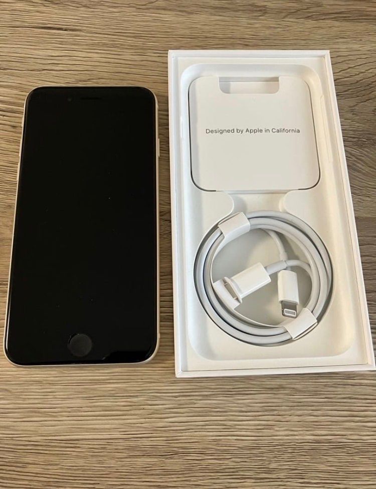 【新品同等】iPhone SE (第3世代) 64GB（店頭展示品） 新品同等】iPhone SE 第3世代 64GB（店頭展示品） - メルカリ