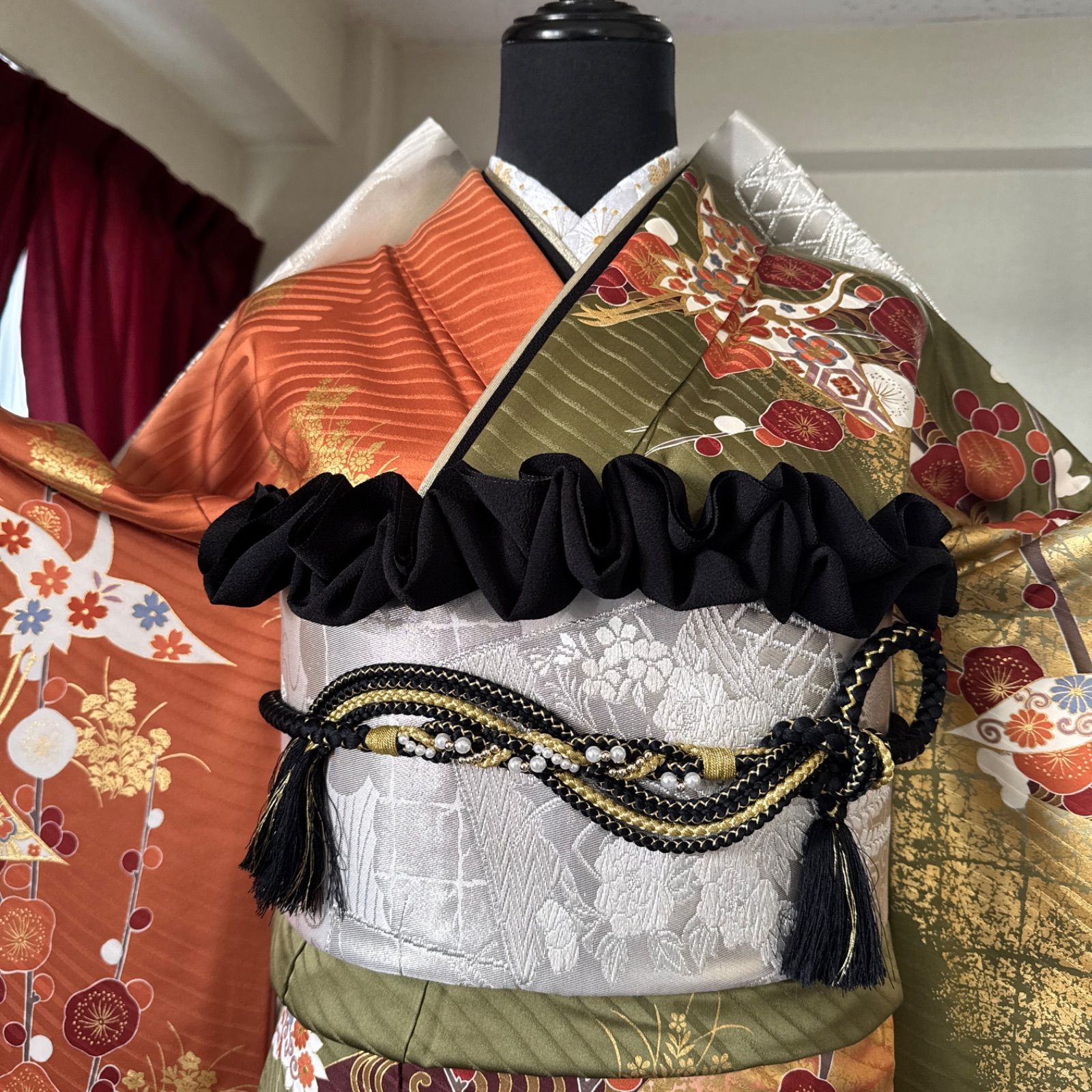 豪華振袖セット(4点)・袋帯・半衿・重ね衿・古典柄・舞桜・飛鶴・梅