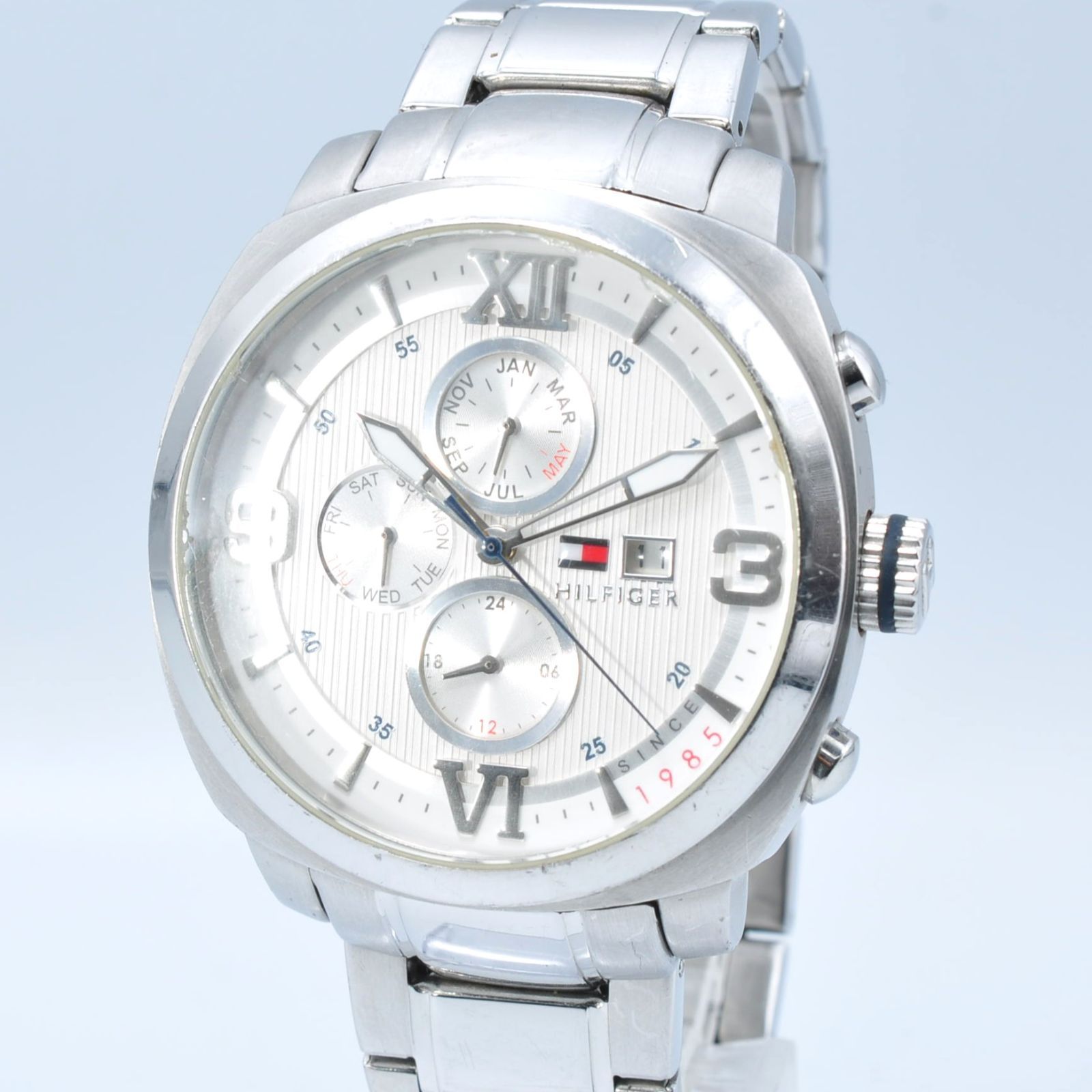 TOMMY HILFIGER トミーヒルフィガー Quartz クォーツトリプルカレンダー Watch 腕時計 Men's メンズ 新品バッテリー クリーニング済み