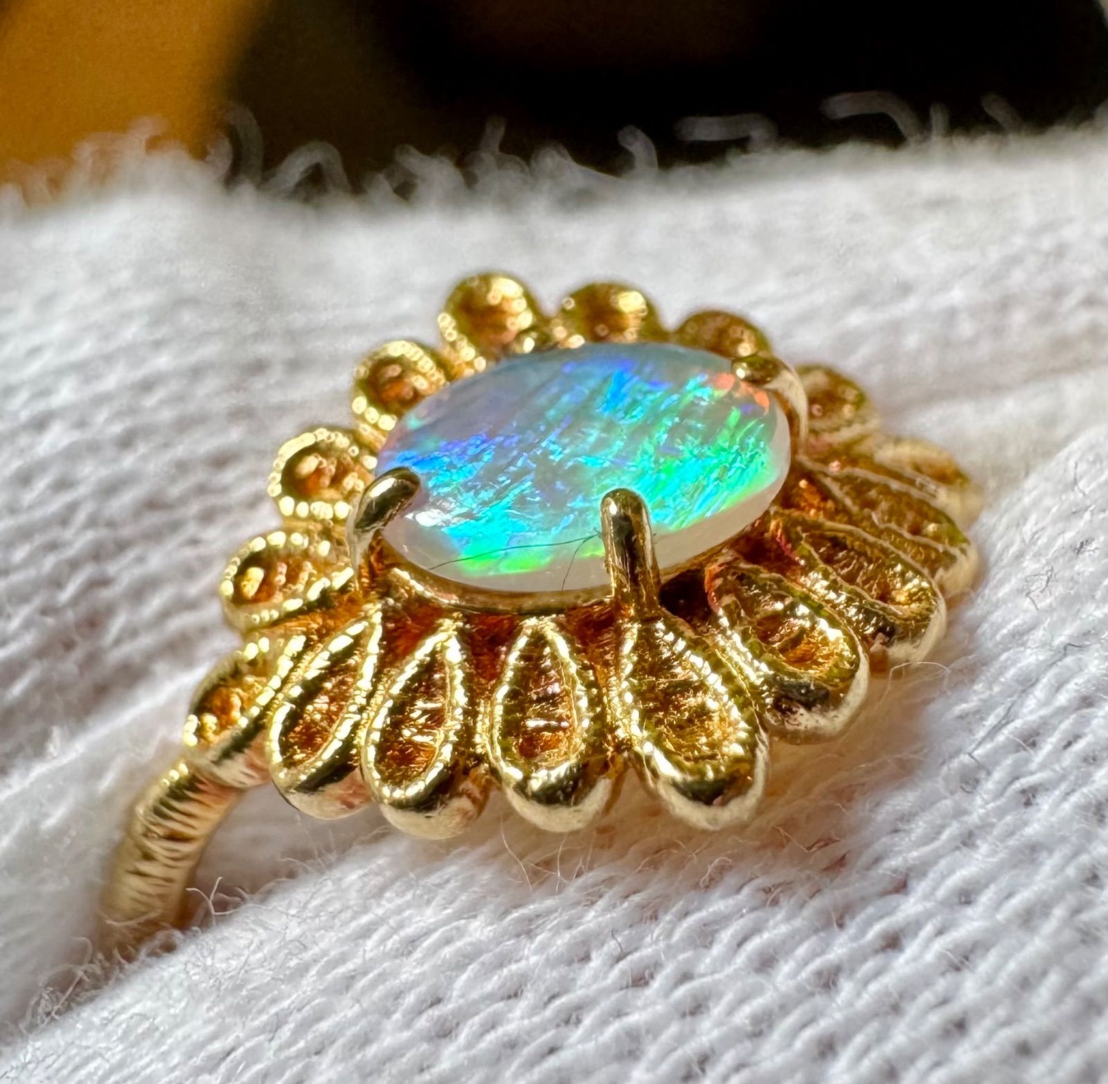 ete◇K18YG*11号*オパールリング*フラワー*イエローゴールド*エテ