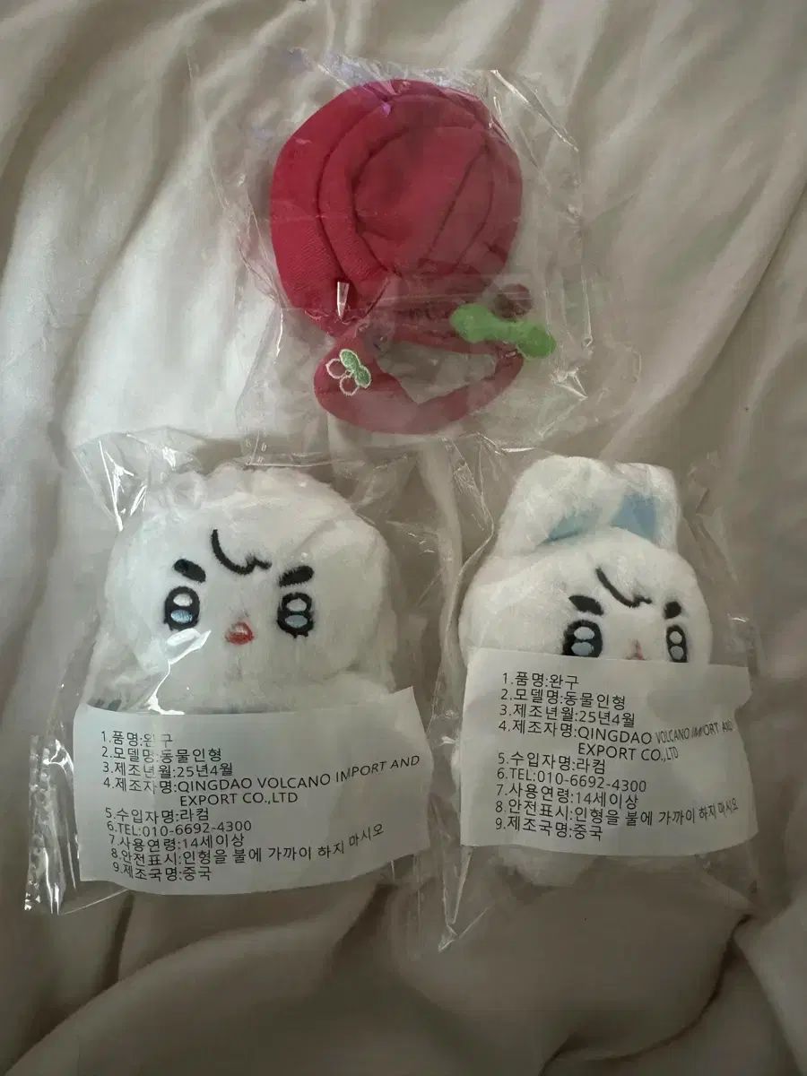 掛け軸 吉田萬華 高砂 絹本 希少 軸装 茶道具 掛軸 美品 です。 掛け軸 吉田萬華 高砂 絹本 希少 軸装 茶道具 掛軸 美品 です。 【公式