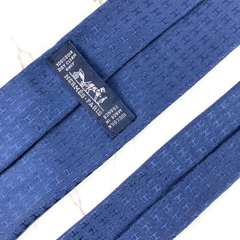 未使用に近い HERMES エルメス ネクタイ ファソネ H柄 H織 ソリッド