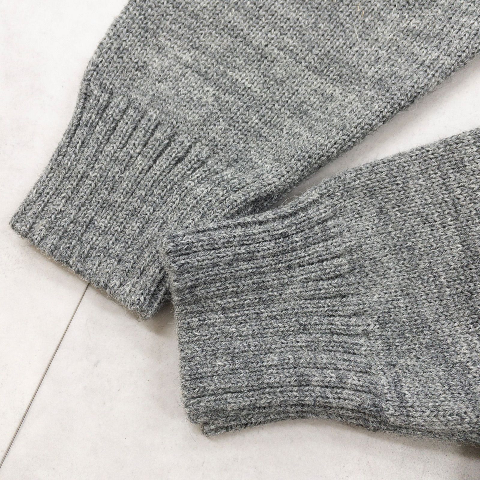 Brooks Brothers ブルックスブラザーズ ニットトップス クルーネック