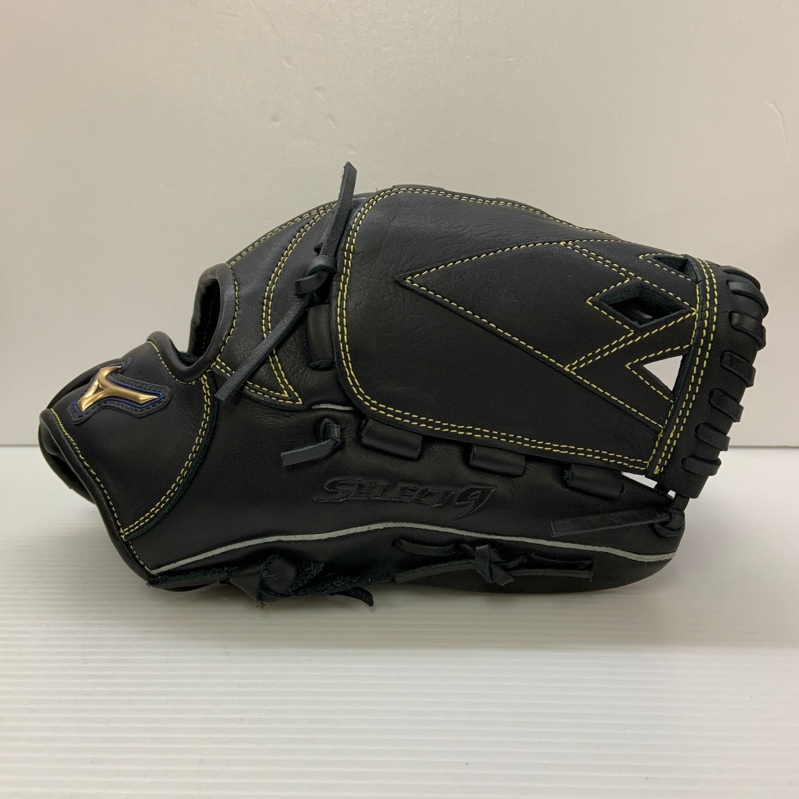 ミズノ MIZUNO セレクトナイン ソフトボール用 大人 一般 オールラウンド グローブ グラブ 右投げ 1AJGS20620 タグ付き  野球 7528 ミズノ(MIZUNO) ソフトボールグローブ 内野手 ジュニアソフトボール用