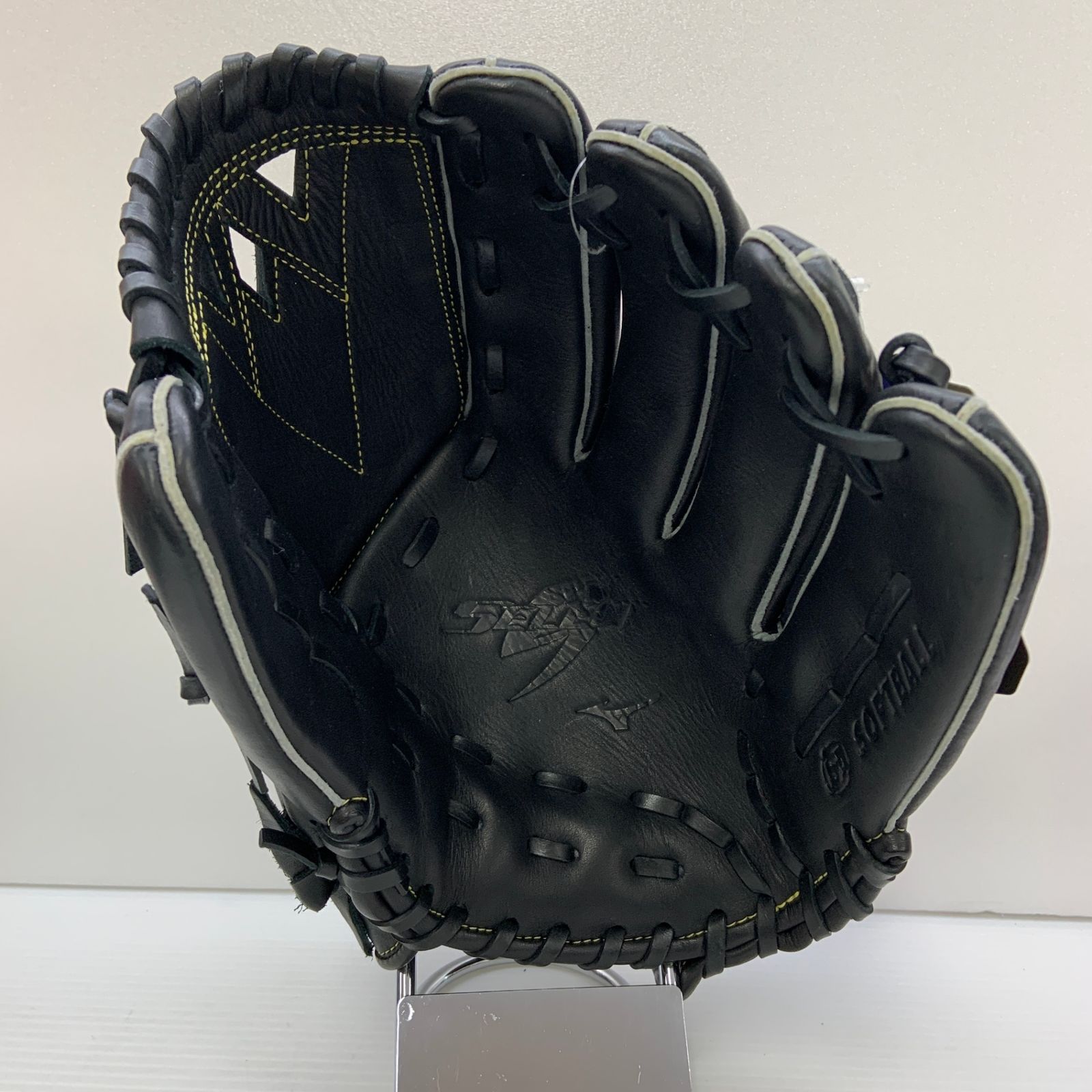 ミズノ MIZUNO セレクトナイン ソフトボール用 大人 一般 オールラウンド グローブ グラブ 右投げ 1AJGS20620 タグ付き  野球 7528 ミズノ(MIZUNO) ソフトボールグローブ 内野手 ジュニアソフトボール用