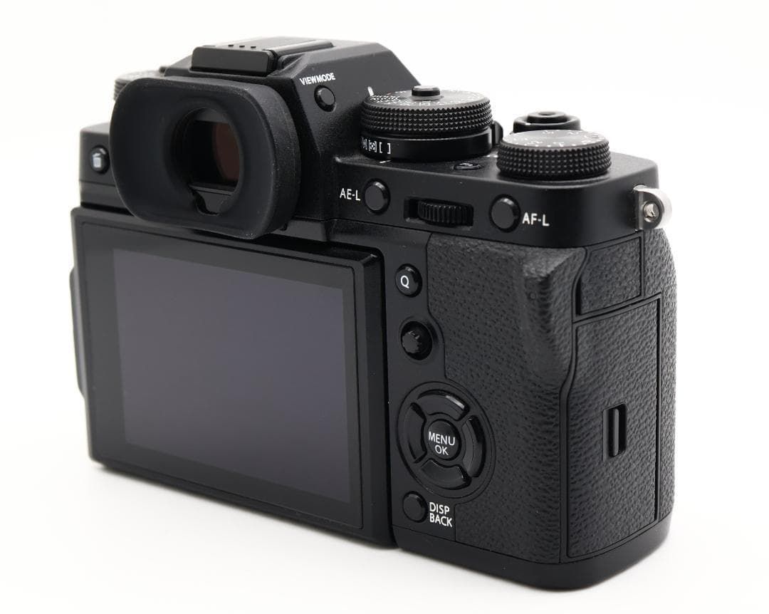 □完動品 ほぼ新品 FUJIFILM X-T3ミラーレス一眼 ショット数2！ - メルカリ