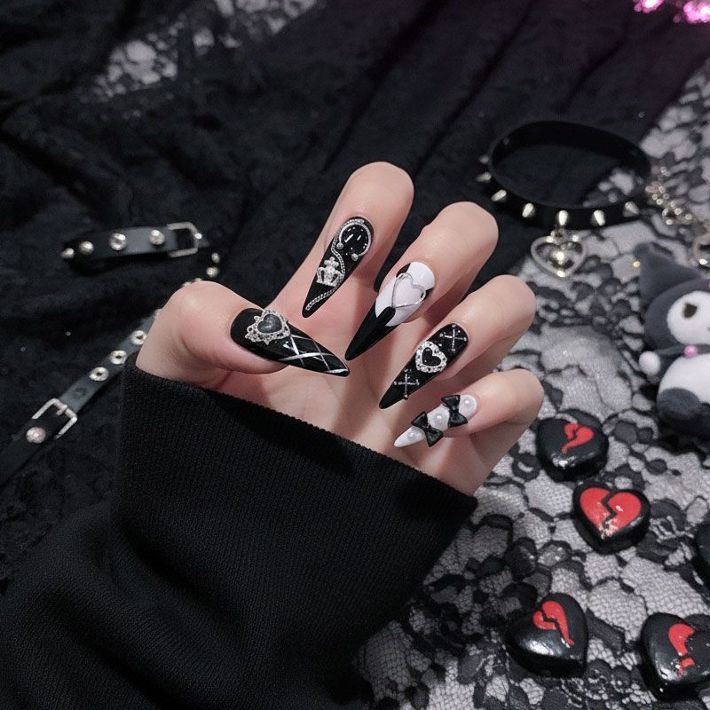 ネイルチップ　量産型　地雷系　黒　なまえネイル　ひらがなネイル #54 ネイルチップ 量産型 地雷系 黒 なまえネイル ひらがなネイル #54