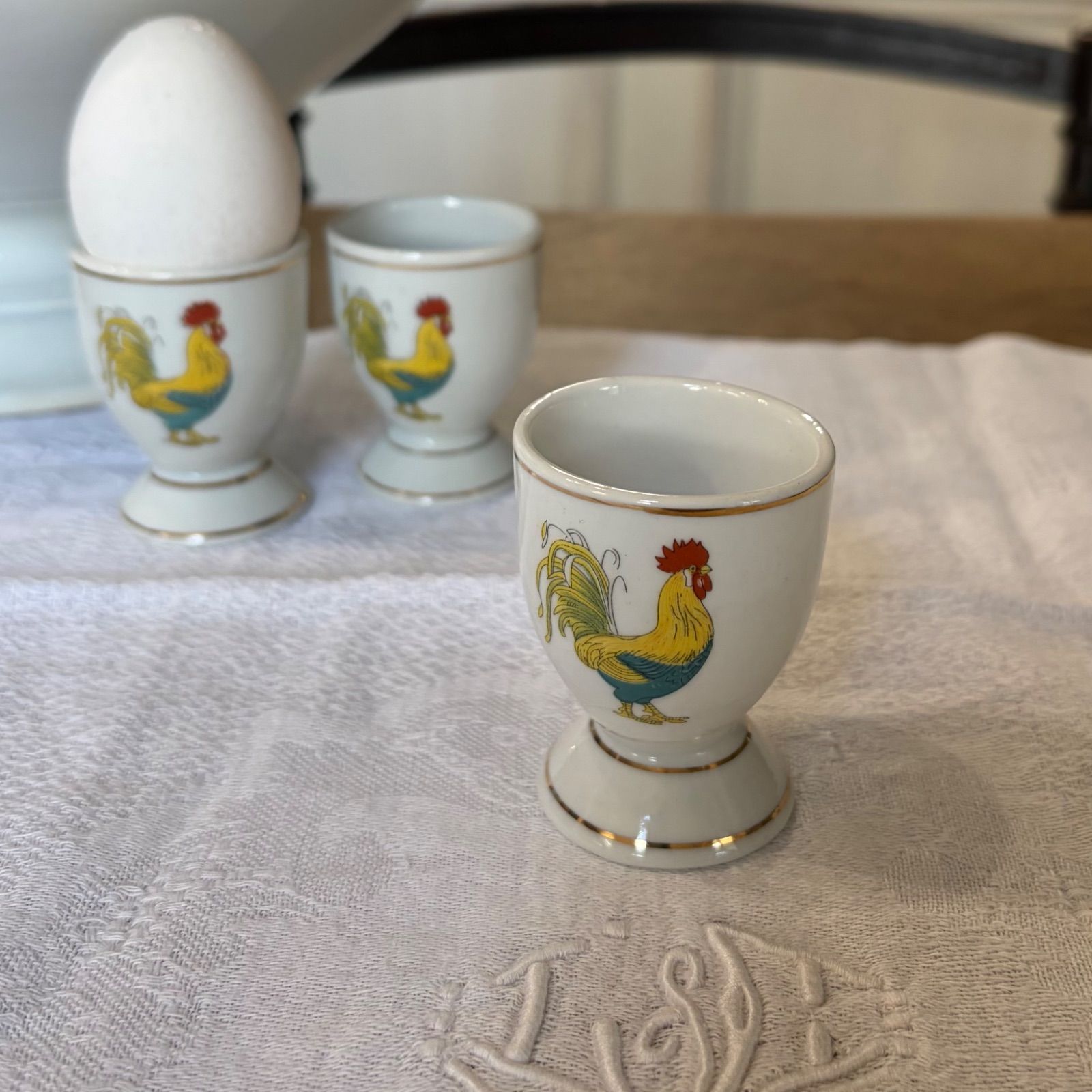 専用フランスアンティークコクティエ　エッグスタンド　蜂とトンボ　ラスト 残→2 フランスアンティーク エッグスタンド ブロカント | フランス