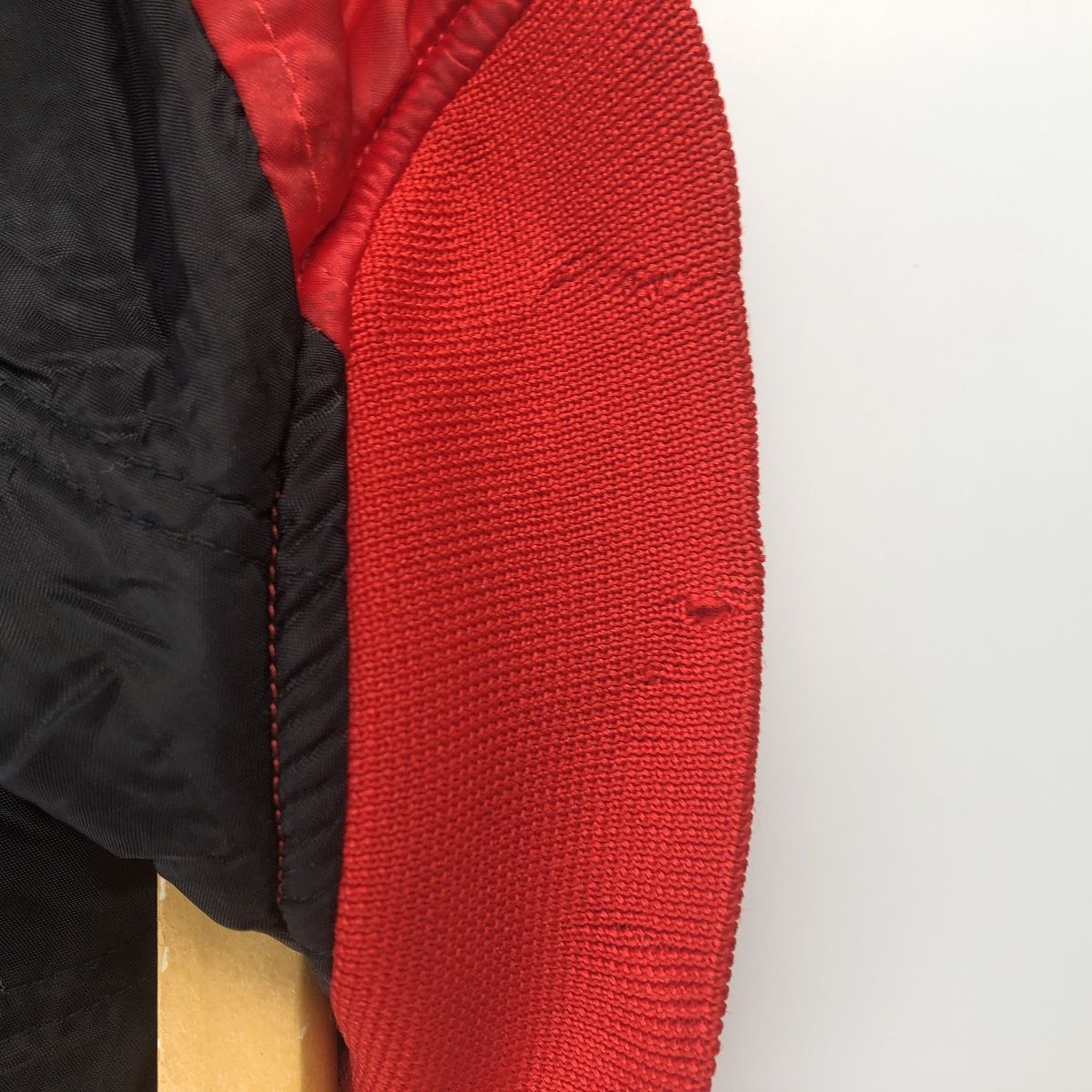 古着 80~90年代 アディダス adidas トレフォイルロゴ バックロゴ 中綿 