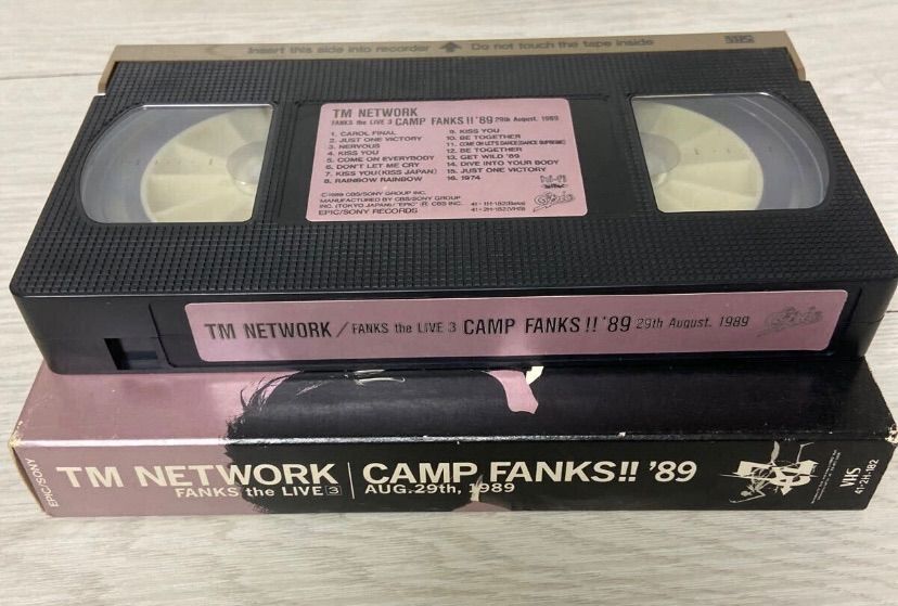 H*g様 12/13終了 B'z CD 非売品 アルバム シングル VHS まと H*g様 12/13終了 B'z CD 非売品 アルバム シングル VHS まと