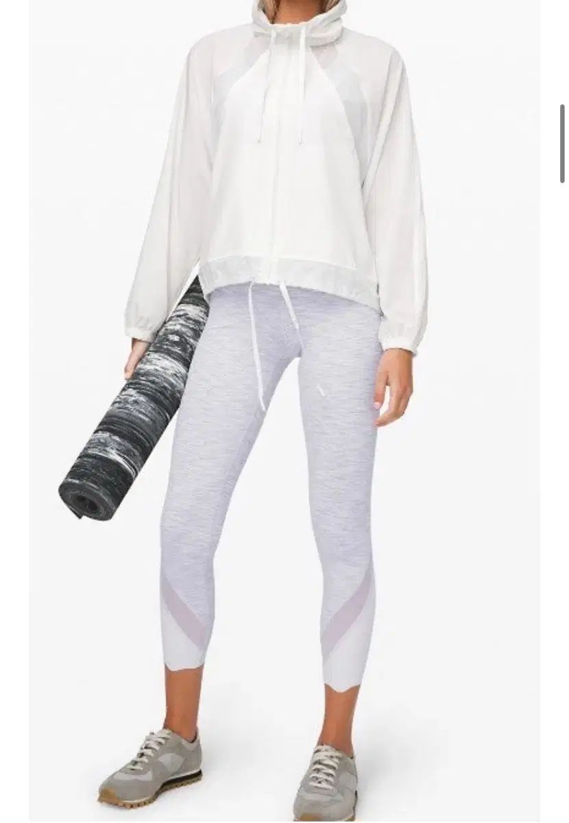 ルルレモン レギンス ワンダーアンダー 4サイズ - メルカリ