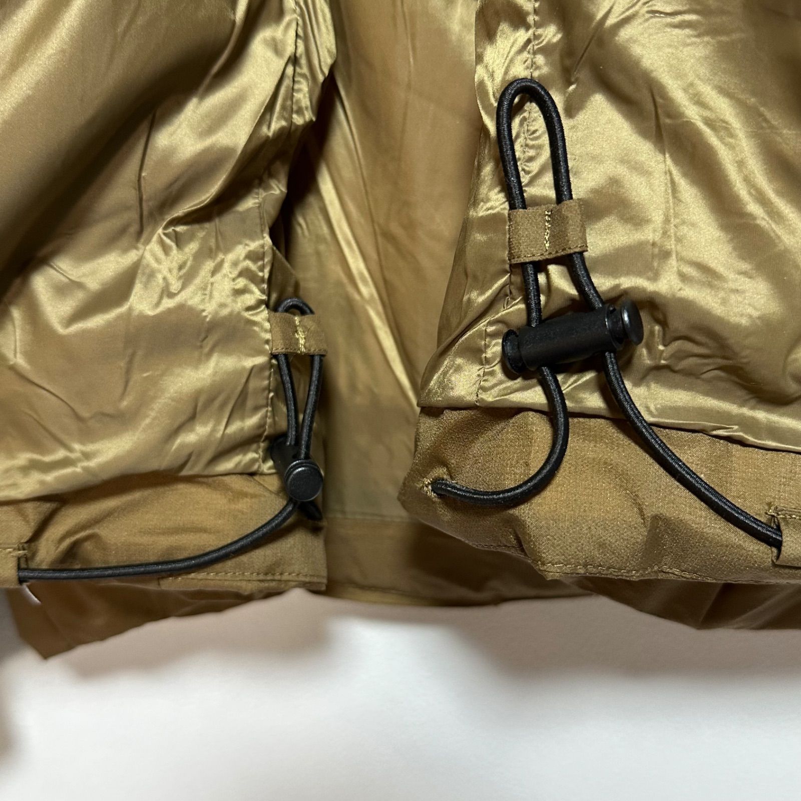 UNIQLO ユニクロ シームレスダウンパーカ ダウンジャケット XL 