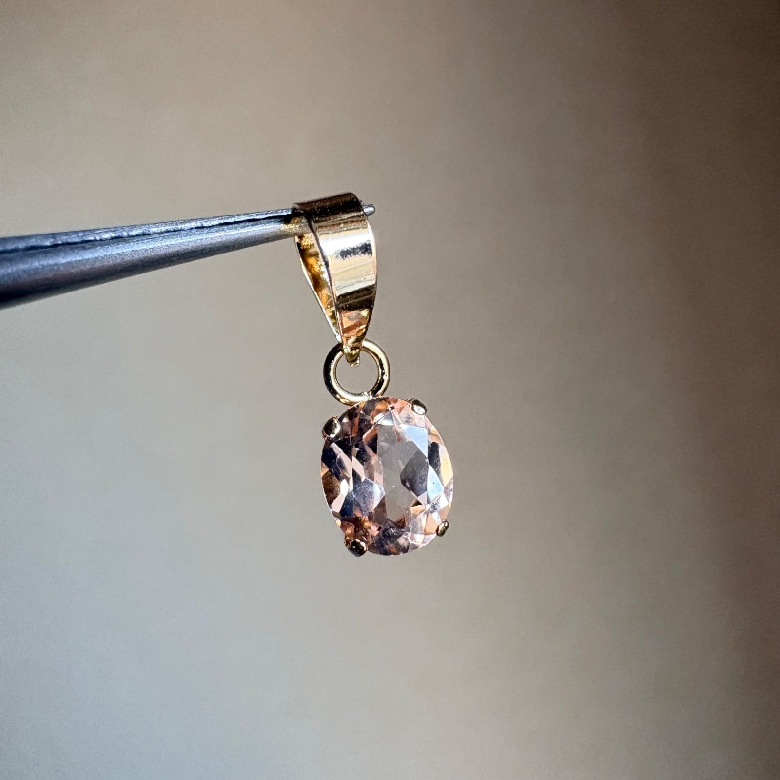 K18 希少 天然インペリアルトパーズ ペンダントトップ レア オーバル