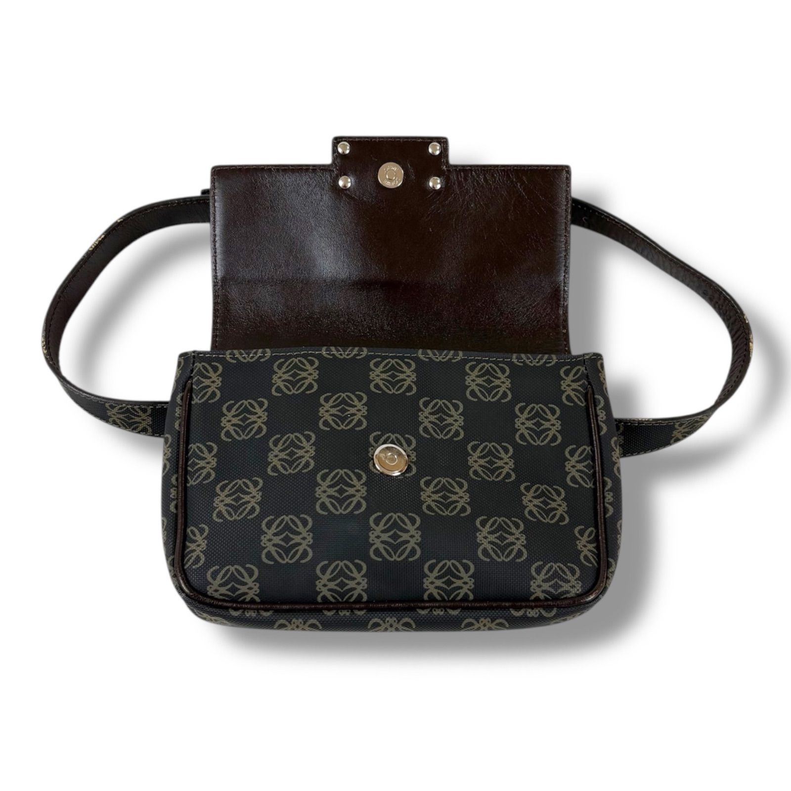 美品 LOEWE ロエベ アナグラム バッグポーチ ウエストポーチ アイボリー ロエベ LOEWE ウエストポーチ クロスボディバッグ リピートアナグラム